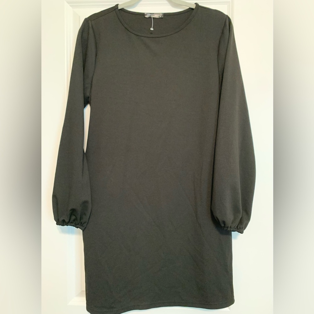 Pretty Garden Women’s Black‎ Dress Medium